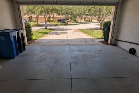 Townhouse in Tampa, Florida 3 bedrooms, 136.57 sq.m. № 2196213 - photo 26