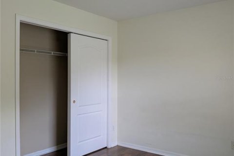 Townhouse in Tampa, Florida 3 bedrooms, 136.57 sq.m. № 2196213 - photo 23