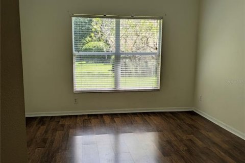 Townhouse in Tampa, Florida 3 bedrooms, 136.57 sq.m. № 2196213 - photo 12