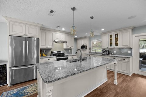 House in Gainesville, Florida 5 bedrooms, 220.64 sq.m. № 1851817 - photo 17