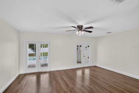 Villa ou maison à vendre à Winter Park, Floride: 5 chambres, 263.84 m2 № 2358123 - photo 13