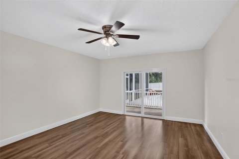 Villa ou maison à vendre à Winter Park, Floride: 5 chambres, 263.84 m2 № 2358123 - photo 17