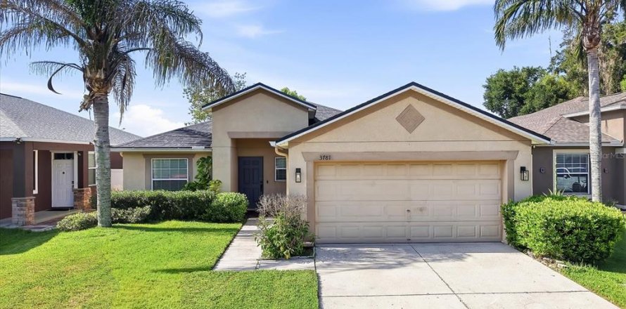 House in Lakeland, Florida 3 bedrooms, 128.21 sq.m. № 2317346