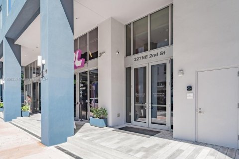 Copropriété à vendre à Miami, Floride: 39.02 m2 № 1940923 - photo 1