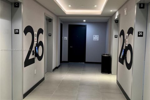 Copropriété à vendre à Miami, Floride: 39.02 m2 № 1940923 - photo 22