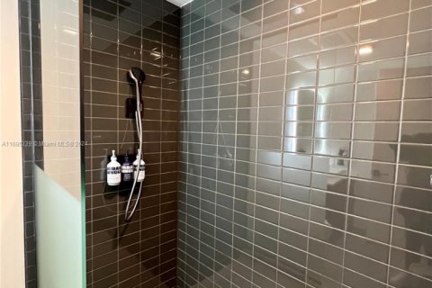 Copropriété à vendre à Miami, Floride: 39.02 m2 № 1940923 - photo 13