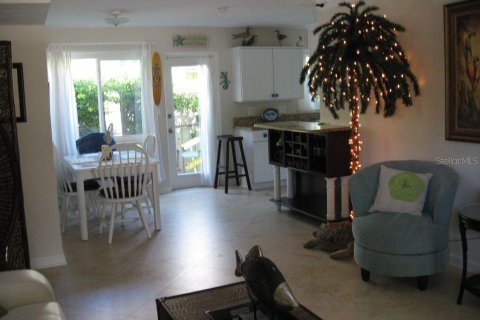 Casa en alquiler en New Smyrna Beach, Florida, 2 dormitorios № 1719525 - foto 4