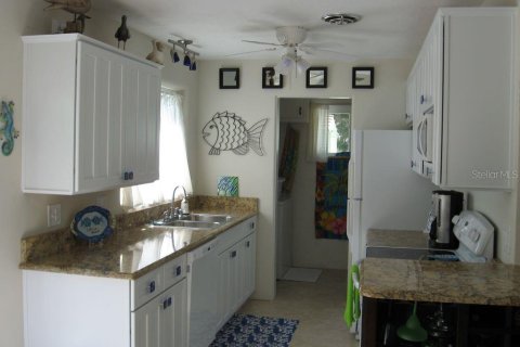 Casa en alquiler en New Smyrna Beach, Florida, 2 dormitorios № 1719525 - foto 5