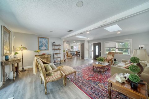 Casa en venta en Ormond Beach, Florida, 4 dormitorios, 213.21 m2 № 1644128 - foto 9