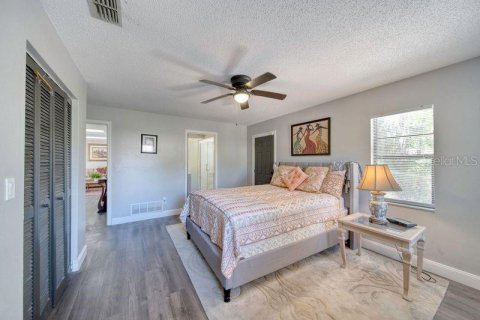 Casa en venta en Ormond Beach, Florida, 4 dormitorios, 213.21 m2 № 1644128 - foto 18