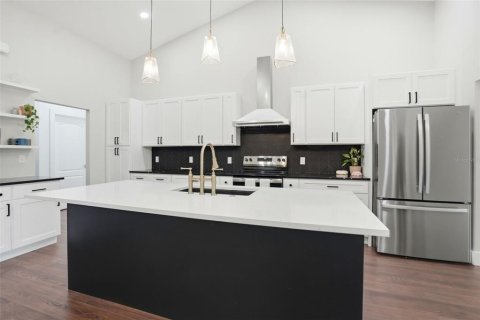 Купить виллу или дом в Уэбстер, Флорида 3 комнаты, 217.95м2, № 2202799 - фото 10