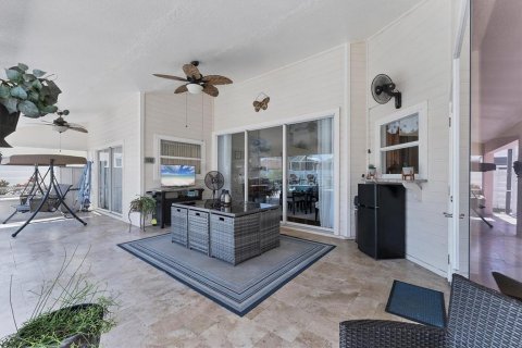 House in Bradenton, Florida 3 bedrooms, 216.28 sq.m. № 1746525 - photo 27