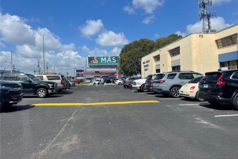 Immobilier commercial à vendre à Cutler Bay, Floride № 1992673 - photo 12