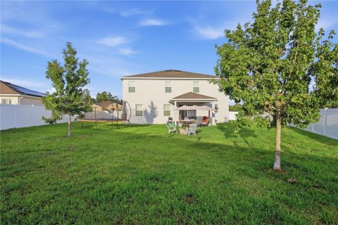 Casa en venta en Deltona, Florida, 5 dormitorios, 355.63 m2 № 2223483 - foto 3
