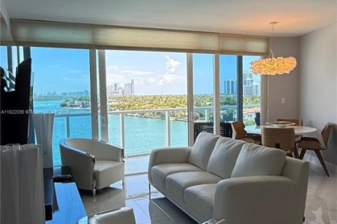 Copropriété à vendre à Bay Harbor Islands, Floride: 2 chambres, 106.19 m2 № 1979158 - photo 10