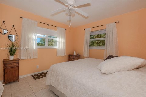 Condominio en venta en Lauderdale Lakes, Florida, 2 dormitorios, 87.7 m2 № 1987741 - foto 24