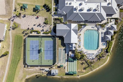 House in Port Charlotte, Florida 2 bedrooms, 134.06 sq.m. № 2321610 - photo 27