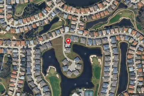 House in Port Charlotte, Florida 2 bedrooms, 134.06 sq.m. № 2321610 - photo 23