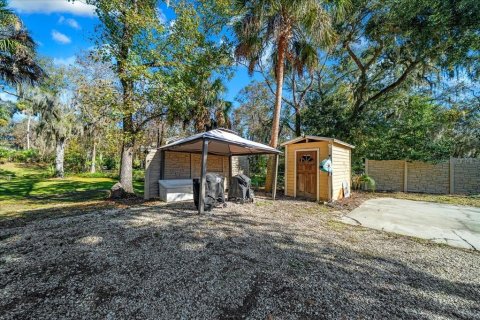 House in Inglis, Florida 2 bedrooms, 144.37 sq.m. № 2105103 - photo 21