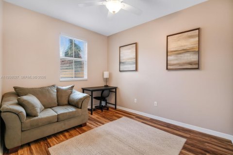 Townhouse in Dania Beach, Florida 3 bedrooms, 129.23 sq.m. № 2005014 - photo 23