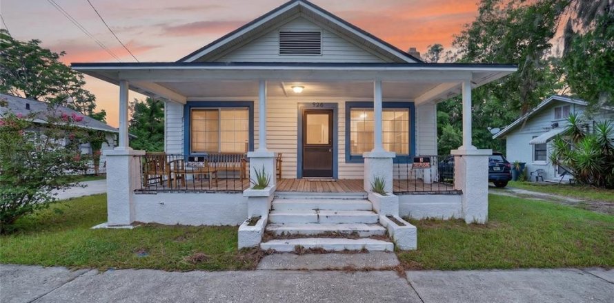 House in Ocala, Florida 3 bedrooms, 117.71 sq.m. № 2258285