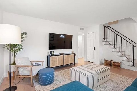 Villa ou maison à louer à Seminole, Floride: 4 chambres, 133.78 m2 № 2105194 - photo 7