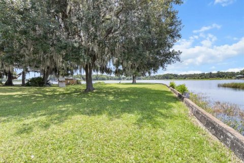 House in Inverness, Florida 3 bedrooms, 167.97 sq.m. № 1751155 - photo 12