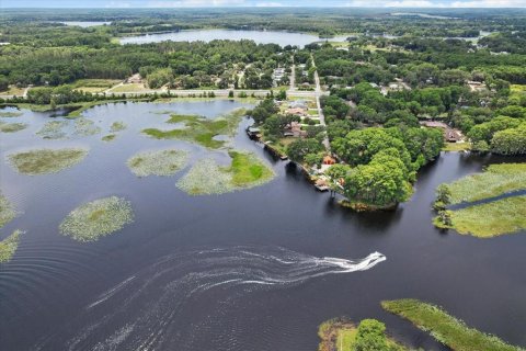 House in Inverness, Florida 3 bedrooms, 167.97 sq.m. № 1751155 - photo 4