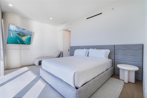 Купить кондоминиум в Майами-Бич, Флорида 2 спальни, 135.36м2, № 2037624 - фото 15