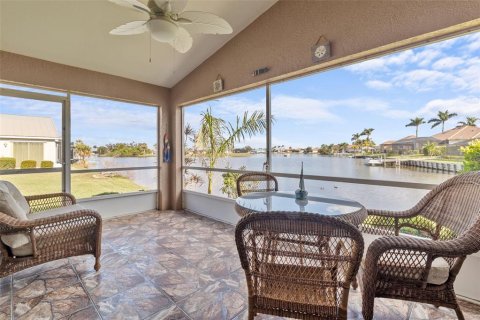 Villa ou maison à vendre à Lake Suzy, Floride: 3 chambres, 133.13 m2 № 2308635 - photo 19