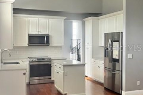 Villa ou maison à vendre à Orlando, Floride: 4 chambres, 255.57 m2 № 2399286 - photo 5