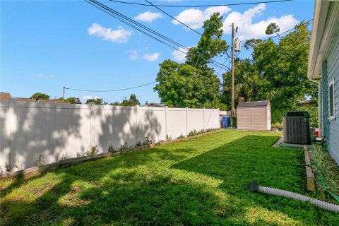 Villa ou maison à vendre à Saint Petersburg, Floride: 4 chambres, 145.67 m2 № 1911963 - photo 21