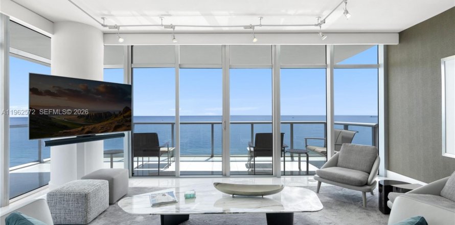 Condo à Miami Beach, Floride, 3 chambres  № 2024254