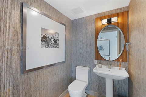 Copropriété à louer à Miami Beach, Floride: 3 chambres, 170.66 m2 № 2024254 - photo 13