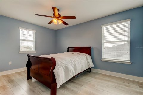 House in Riverview, Florida 4 bedrooms, 282.79 sq.m. № 1903658 - photo 24