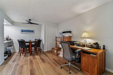 Condo in Clearwater, Florida, 2 bedrooms № 2229971 - photo 12
