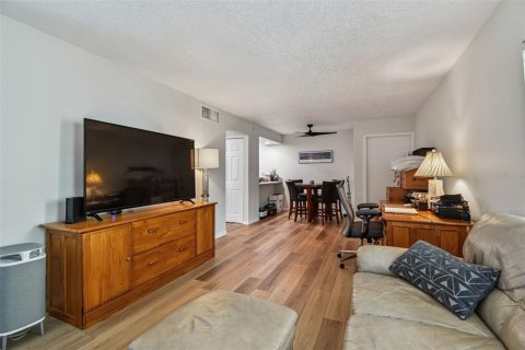 Condo in Clearwater, Florida, 2 bedrooms № 2229971 - photo 14