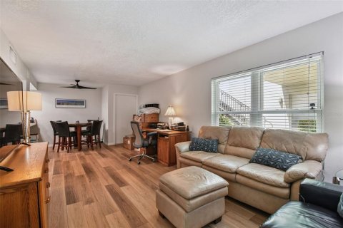 Condo in Clearwater, Florida, 2 bedrooms № 2229971 - photo 13