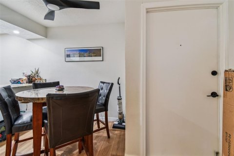 Condo in Clearwater, Florida, 2 bedrooms № 2229971 - photo 8