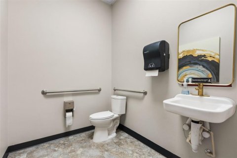 Immobilier commercial à vendre à Port Orange, Floride: 2885.54 m2 № 2312493 - photo 19