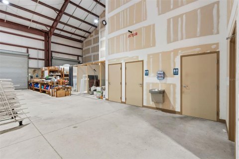 Immobilier commercial à vendre à Port Orange, Floride: 2885.54 m2 № 2312493 - photo 30