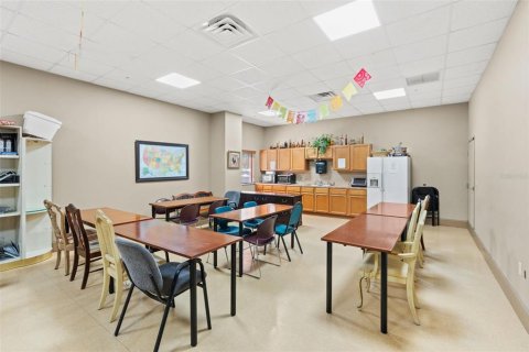 Immobilier commercial à vendre à Port Orange, Floride: 2885.54 m2 № 2312493 - photo 22