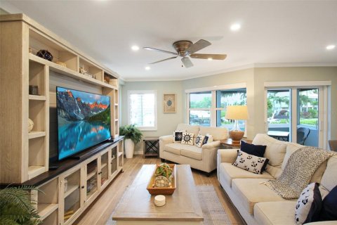 Copropriété à louer à Sarasota, Floride: 2 chambres, 118.91 m2 № 2298883 - photo 14