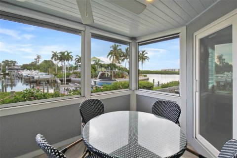 Copropriété à louer à Sarasota, Floride: 2 chambres, 118.91 m2 № 2298883 - photo 22