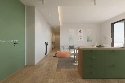 Propiedad comercial en venta en Miami, Florida № 1978657 - foto 8