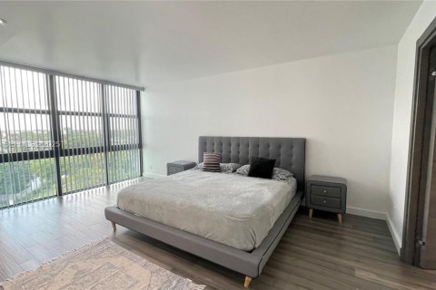 Copropriété à louer à Hallandale Beach, Floride: 2 chambres, 104.98 m2 № 1987267 - photo 7