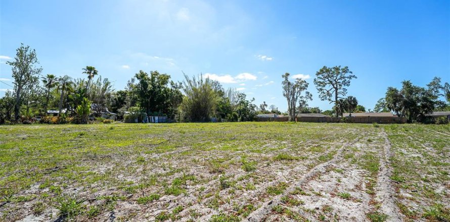 Terrain à Sarasota, Floride № 2092237