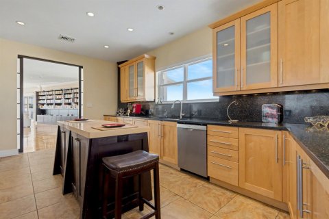 Copropriété à vendre à Fort Lauderdale, Floride: 4 chambres, 435.9 m2 № 2158307 - photo 13