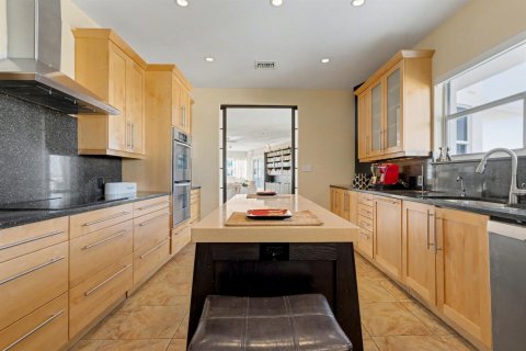 Copropriété à vendre à Fort Lauderdale, Floride: 4 chambres, 435.9 m2 № 2158307 - photo 12