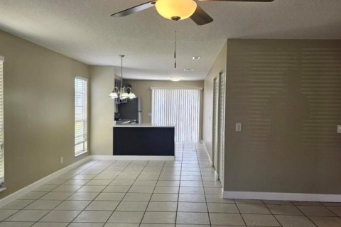 Touwnhouse à Haverhill, Floride 3 chambres, 121.89 m2 № 2390082